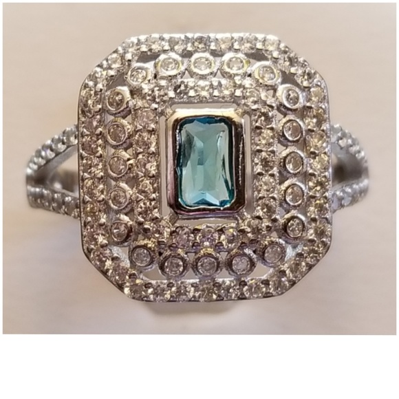 Jewelry - Genuine 2ct Aquamarine/White Sapphire Ring Size 8